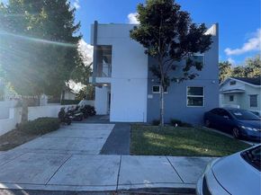1052 NW 27th St, Miami FL 33127