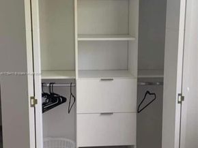 1052 NW 27th St, Miami FL 33127
