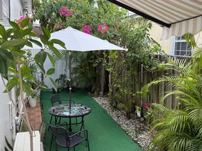 3280 SW 21st St, Miami FL 33145