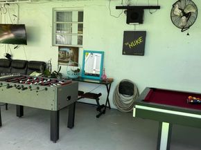 3280 SW 21st St, Miami FL 33145