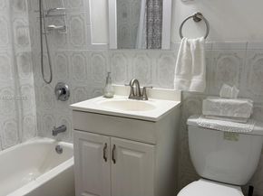 3280 SW 21st St, Miami FL 33145