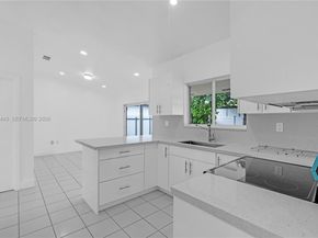 15322 SW 177th Ter, Miami FL 33187