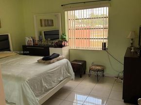 10201 SW 35th St, Miami FL 33165