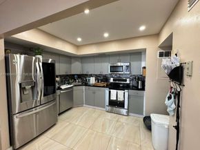 2150 Sans Souci Blvd B1605, North Miami FL 33181