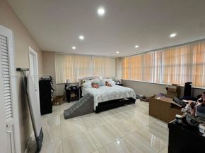 2150 Sans Souci Blvd B1605, North Miami FL 33181