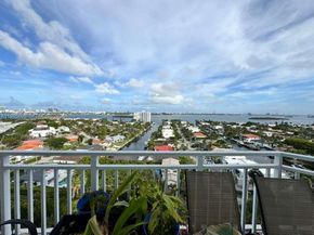 2150 Sans Souci Blvd B1605, North Miami FL 33181
