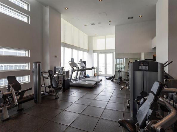 1040 Biscayne Blvd 3106, Miami FL 33132