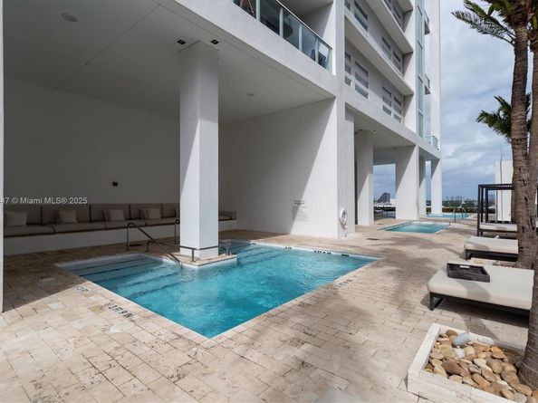 1040 Biscayne Blvd 3106, Miami FL 33132