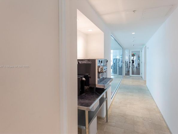 1040 Biscayne Blvd 3106, Miami FL 33132