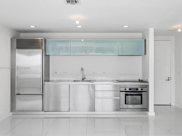 1040 Biscayne Blvd 3106, Miami FL 33132
