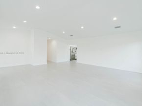 4202 SW 98th Ave, Miami FL 33165