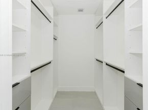 4202 SW 98th Ave, Miami FL 33165