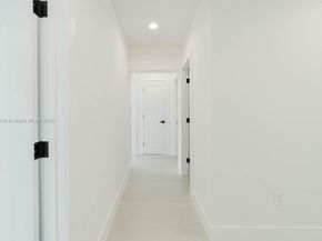 4202 SW 98th Ave, Miami FL 33165