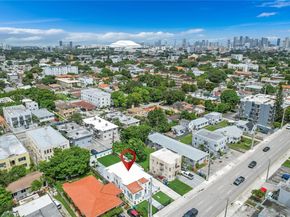 2043 SW 7th St, Miami FL 33135