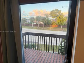 15202 SW 46th Ln C75, Miami FL 33185