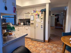 15202 SW 46th Ln C75, Miami FL 33185