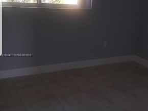 1999 NW 5th Pl 7, Miami FL 33136