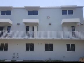 1999 NW 5th Pl 7, Miami FL 33136