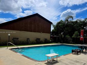4865 SW 64th Way, Davie FL 33314