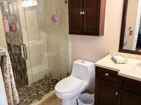 4865 SW 64th Way, Davie FL 33314