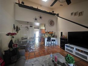 4865 SW 64th Way, Davie FL 33314
