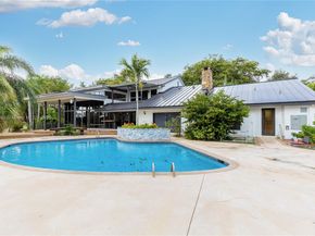 5306 White Oak Ln, Tamarac FL 33319