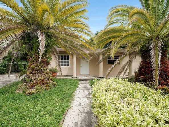 4215 NW 197th St, Miami Gardens FL 33055