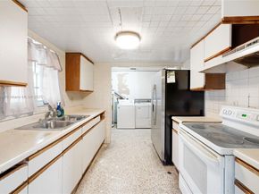 4215 NW 197th St, Miami Gardens FL 33055