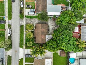 4215 NW 197th St, Miami Gardens FL 33055