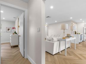 1581 NW 85th Ter, Plantation FL 33322