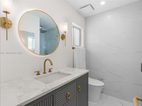 1581 NW 85th Ter, Plantation FL 33322