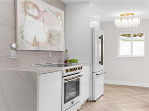 1581 NW 85th Ter, Plantation FL 33322