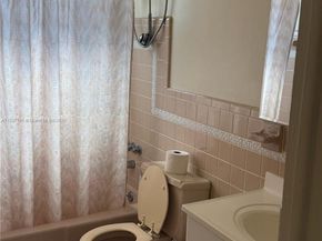 1395 NE 167th St 203, Miami FL 33162