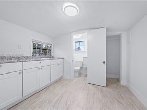 235 NW 127th St, North Miami FL 33168