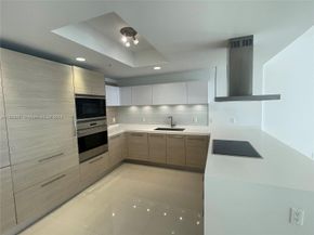 Undisclosed Address #A11528621, North Miami Beach FL 33160