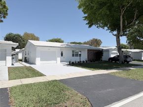 8581 NW 17th St, Plantation FL 33322