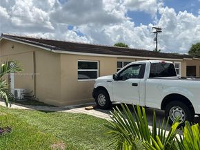 720 NW 38th Ave, Lauderhill FL 33311