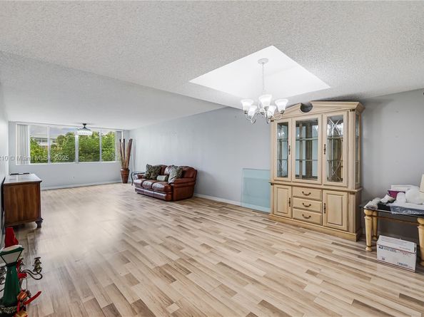 6698 N 10th Ave N 218, Lake Worth FL 33467