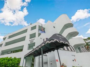 6698 N 10th Ave N 218, Lake Worth FL 33467