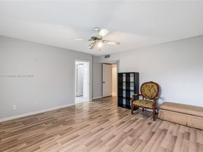 6698 N 10th Ave N 218, Lake Worth FL 33467