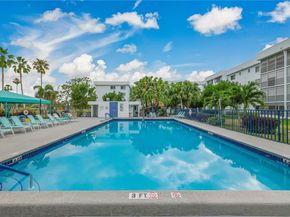 6698 N 10th Ave N 218, Lake Worth FL 33467