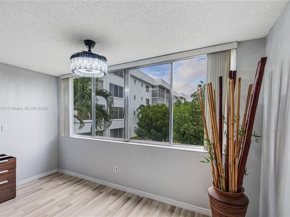 6698 N 10th Ave N 218, Lake Worth FL 33467