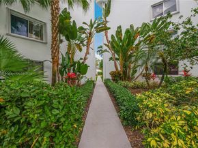 6698 N 10th Ave N 218, Lake Worth FL 33467