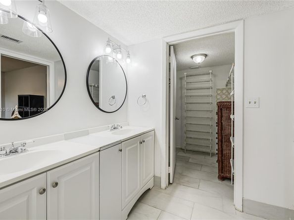 6698 N 10th Ave N 218, Lake Worth FL 33467