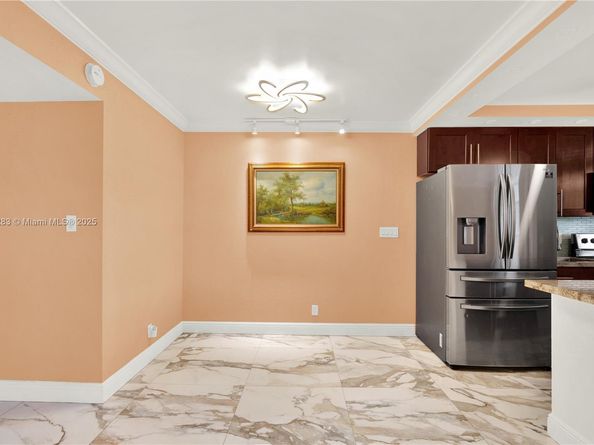 1811 Jefferson St 209, Hollywood FL 33020