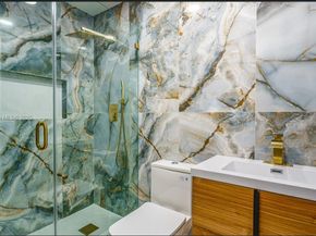 320 Polk St, Hollywood FL 33019