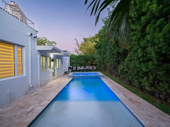 320 Polk St, Hollywood FL 33019