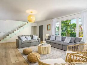 320 Polk St, Hollywood FL 33019