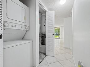 7451 NW 16th St 110, Plantation FL 33313