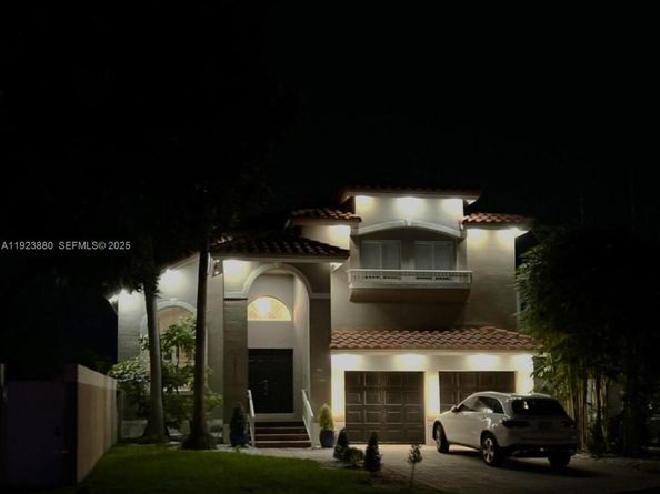 14633 SW 132nd Ave, Miami FL 33186